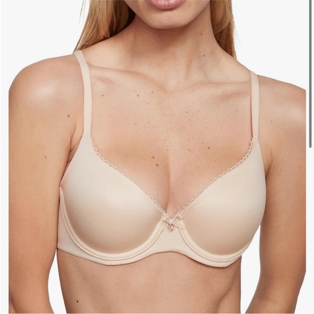 Victoria's Secret Nude T-Shirt Bra